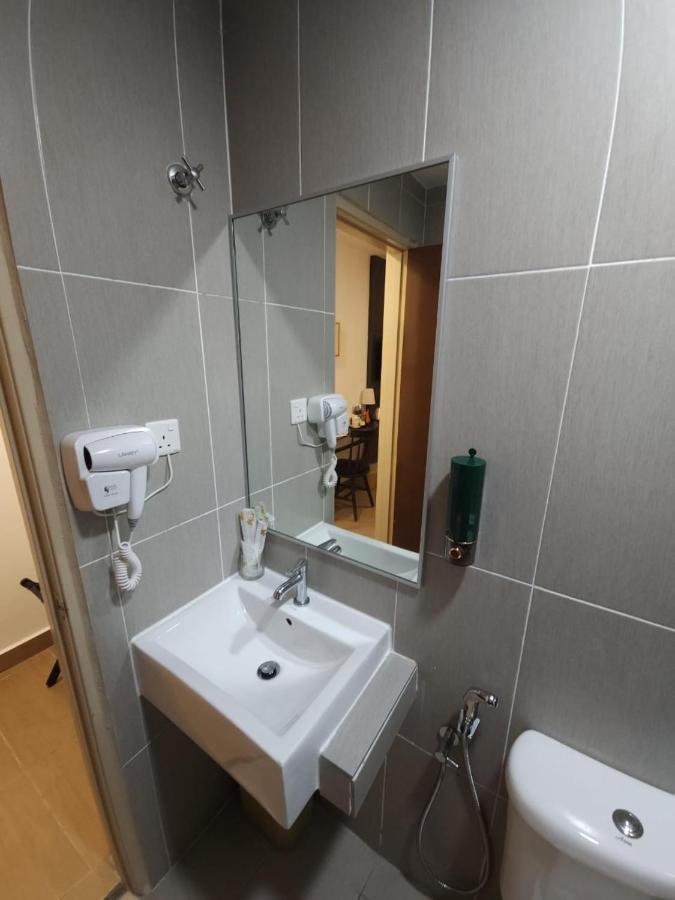 Yu Hotel Chinatown Куала Лумпур Екстериор снимка